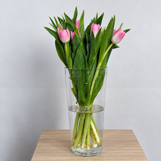 Tulip pink bouquet