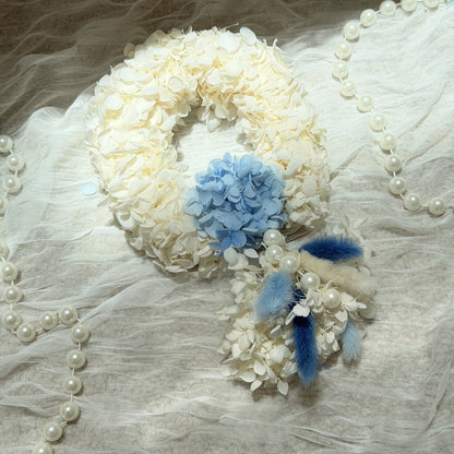 A Garland of Love for Mom