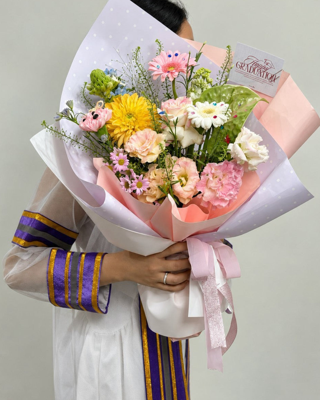 Peachy Celebration Bouquet 🌸🎓