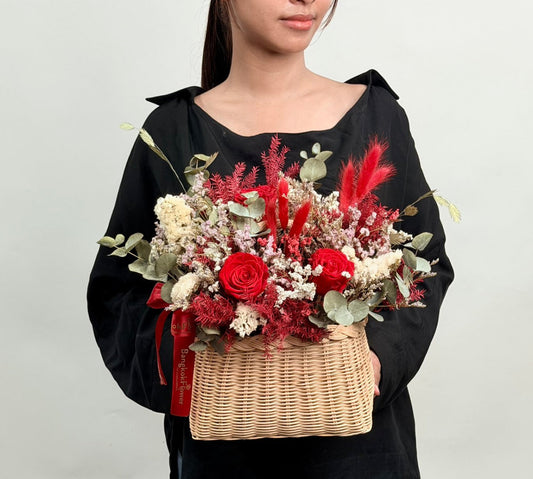 Dried flower Basket 01
